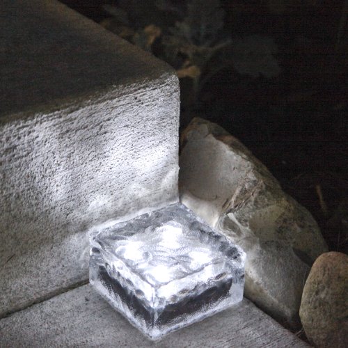 4″ x 4″ Frosted Glass Solar Brick Paver Light with 4 LEDs – Cool White
