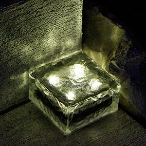 4″ x 4″ Warm White Frosted Glass Solar Brick Paver Light with 4 LEDs