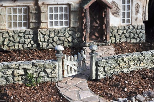 Miniature Fairy Garden Bunnyfly Wall and Gate