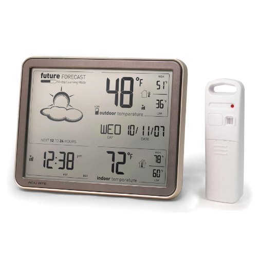 AcuRite 75077 Wireless Weather Forecaster with Remote Sensor and Atomic Clock