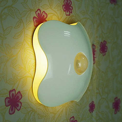 Zitrades Led Motion activated wireless Nightlight Clover Style Night Lamp, Wall Light Stick on Anywhere with battery operated Warm white