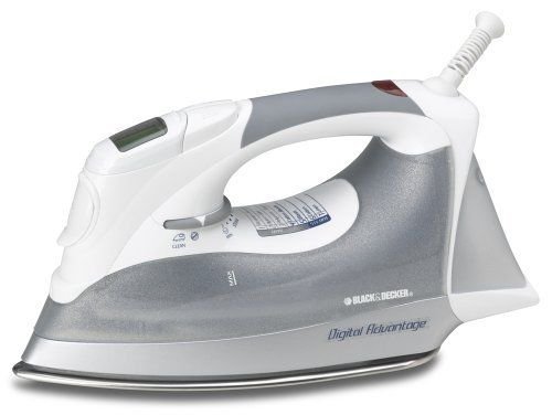 Black & Decker D2030 Stainless Steel Soleplate 1500 Watt Auto-Off Digital Advantage Iron