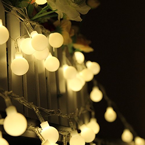 EchoSari® Frosted Warm White Globe Outdoor String Lights 100 LED Connectable Plug-in String Light