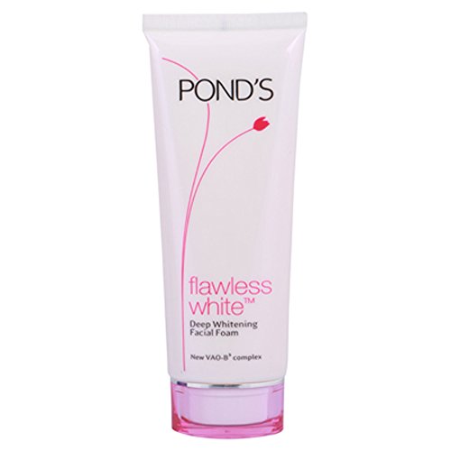 Pond’s Flawless White Deep Whitening Facial Foam 100 g